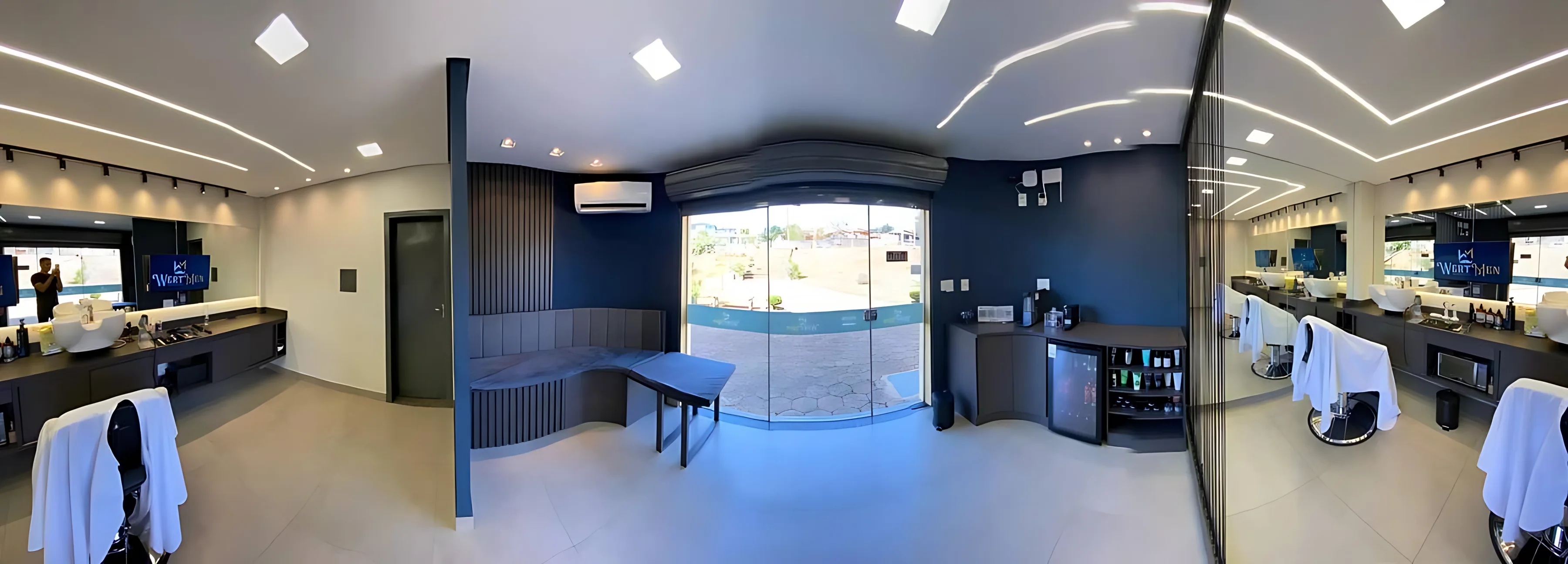 Vista panorâmica interna da WertMen Barbearia